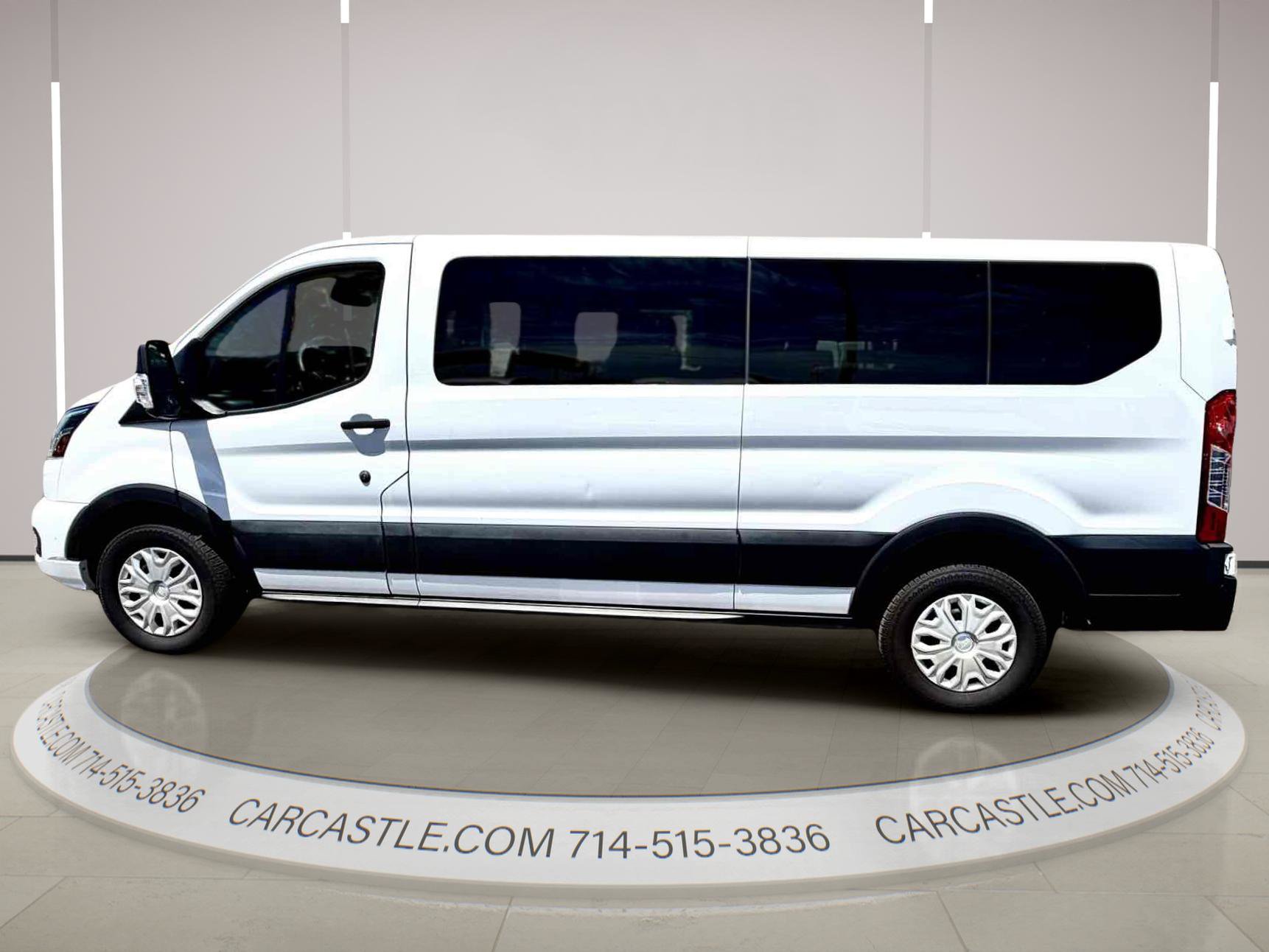 Used 2023 Ford Transit 350 XLT RWD image 2