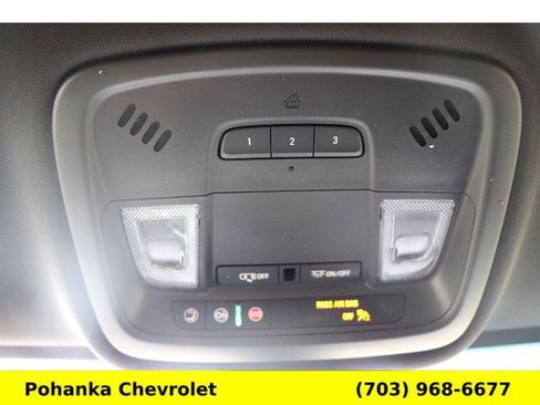 Certified 2023 Chevrolet Traverse LT w/ Rear Camera Mirror Package AWD/4WD image 19