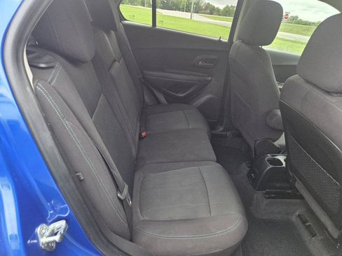 Used 2015 Chevrolet Trax LT FWD image 15