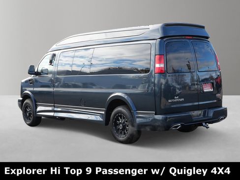 Used 2025 GMC Savana 3500 LT w/ LT Preferred Equipment Group image 3