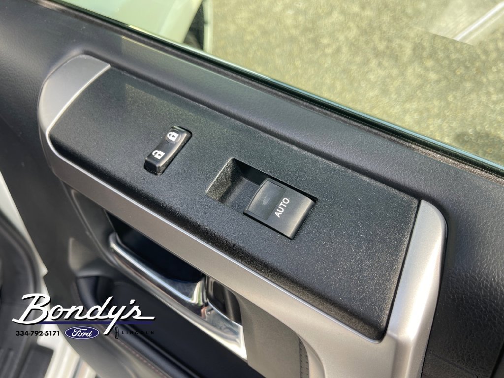 Used 2023 Toyota 4Runner Limited RWD image 19