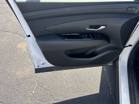 New 2025 Hyundai Santa Cruz Limited image 10