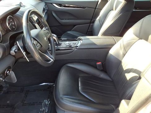 Used 2023 Maserati Levante Modena AWD/4WD image 9