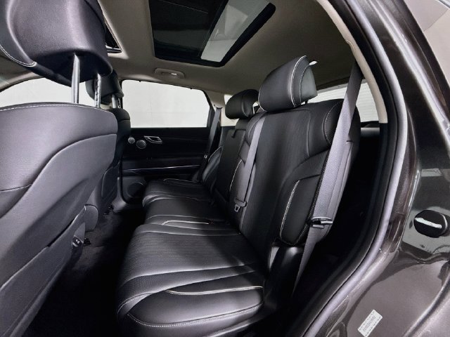 Used 2024 Genesis GV80 2.5T w/ Advanced Package AWD/4WD image 24