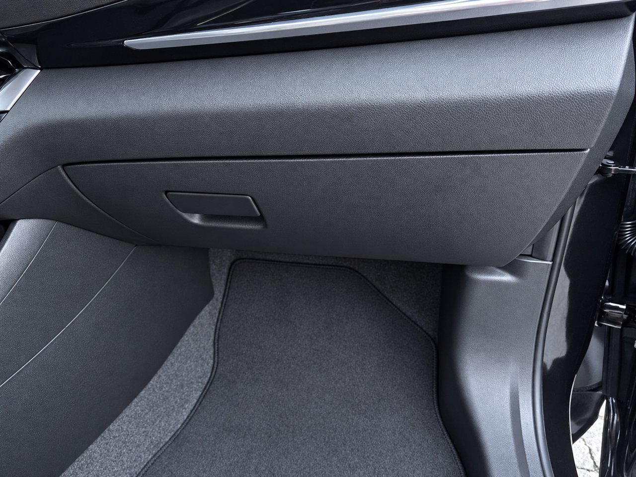 Certified 2025 Buick Envista Preferred FWD image 32