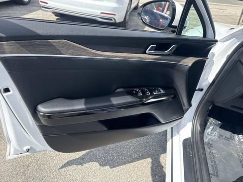 Used 2023 Kia K5 EX FWD image 19