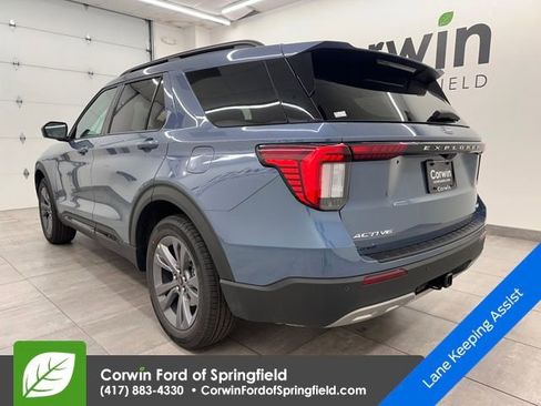 New 2026 Ford Explorer Active w/ Active Comfort Package image 3