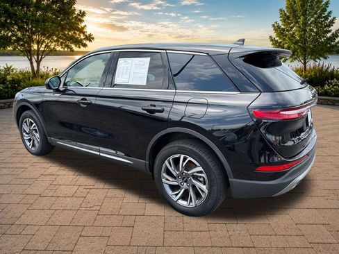 Used 2024 Lincoln Corsair FWD image 4