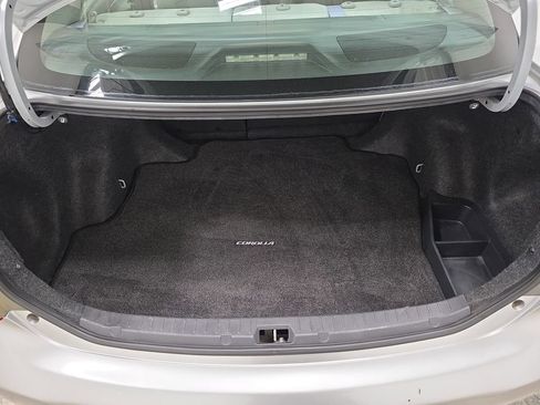Used 2010 Toyota Corolla LE FWD image 33