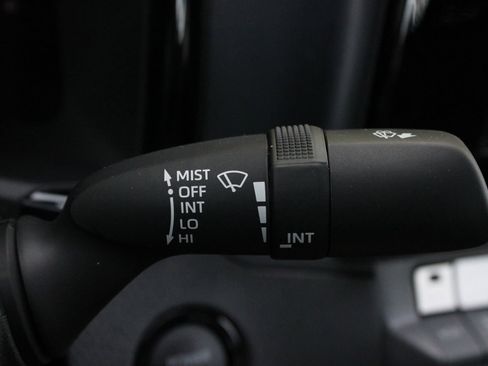 New 2026 Toyota Camry SE FWD image 31