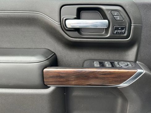 Used 2020 GMC Sierra 1500 SLT w/ SLT Premium Plus Package image 11