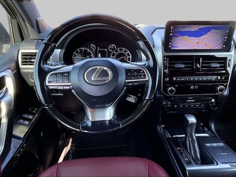 Used 2022 Lexus GX 460 Premium w/ Premium Package AWD/4WD image 5