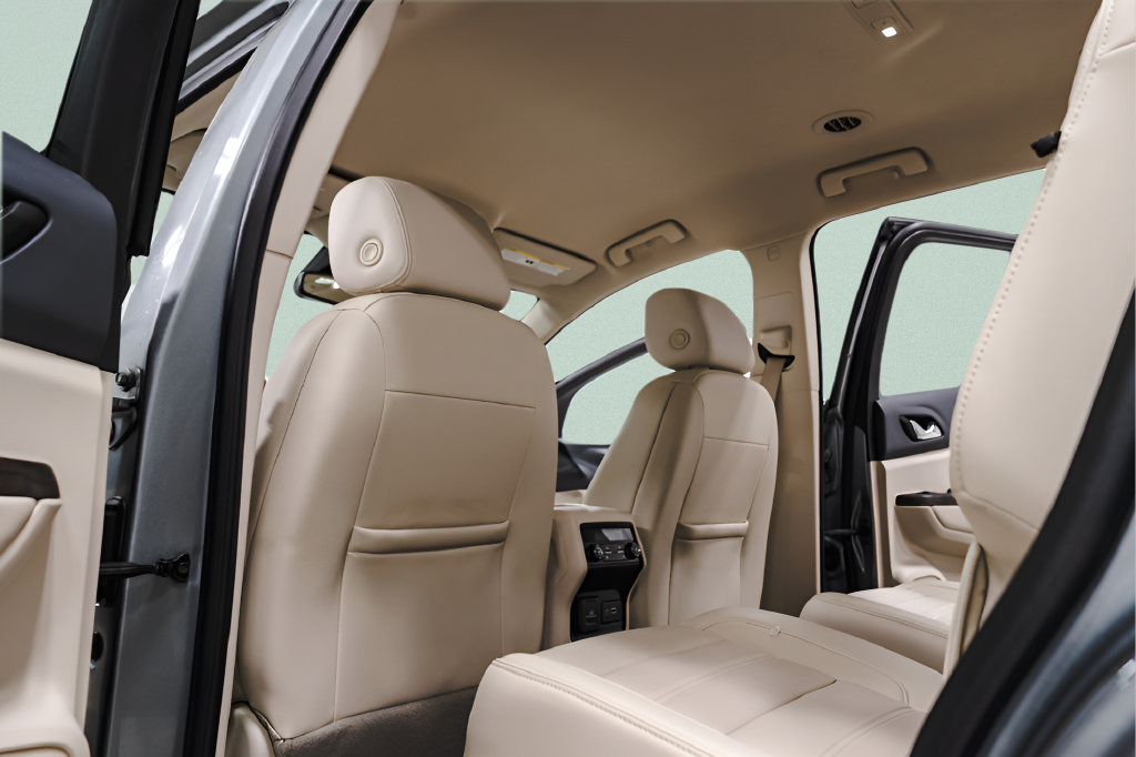 Used 2023 GMC Acadia Denali AWD/4WD image 30