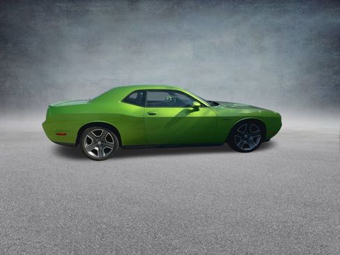 Used 2011 Dodge Challenger R/T image 26
