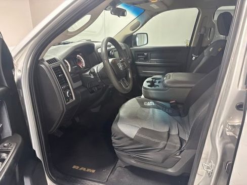 Used 2018 RAM 1500 Express w/ Express Value Package RWD image 12