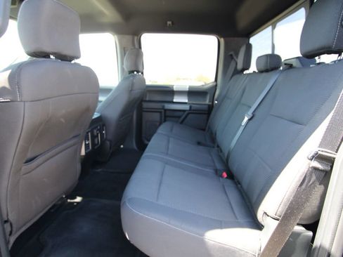 Used 2016 Ford F150 XLT w/ Equipment Group 302A Luxury image 7