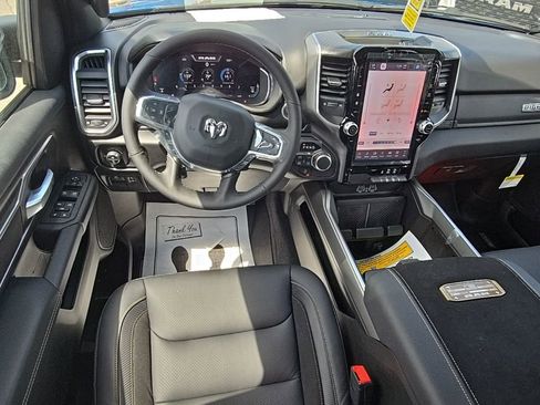 New 2026 RAM 1500 4x4 Crew Cab image 13