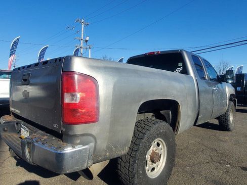 Used 2007 Chevrolet Silverado 2500 LT w/ 1LT Convenience Package image 5