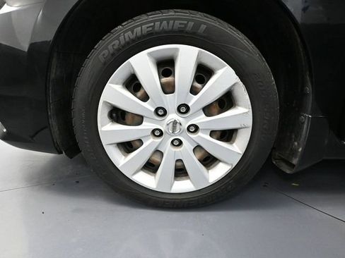 Used 2018 Nissan Sentra S image 15