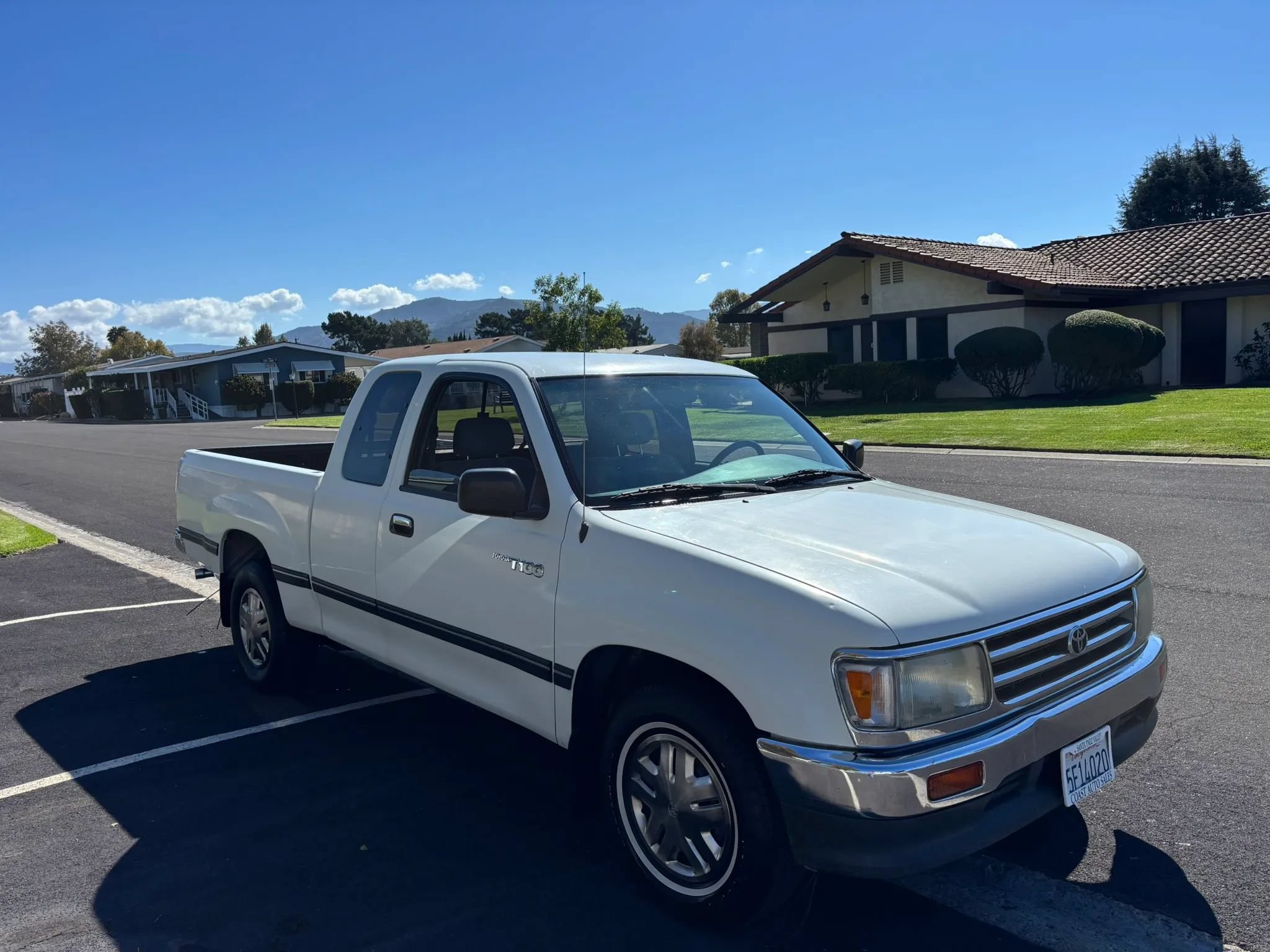 Used 1995 Toyota T100 DX RWD image 6