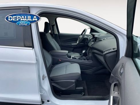 Used 2019 Ford Escape SE image 19