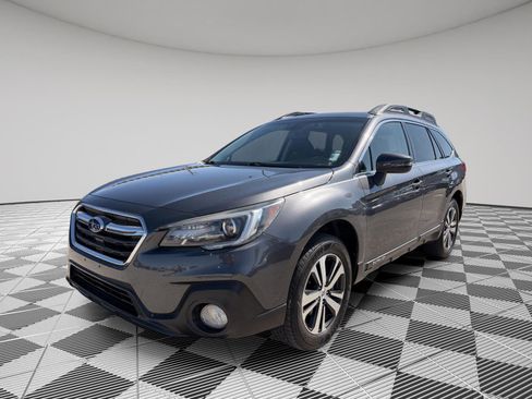 Used 2019 Subaru Outback 2.5i Limited image 1
