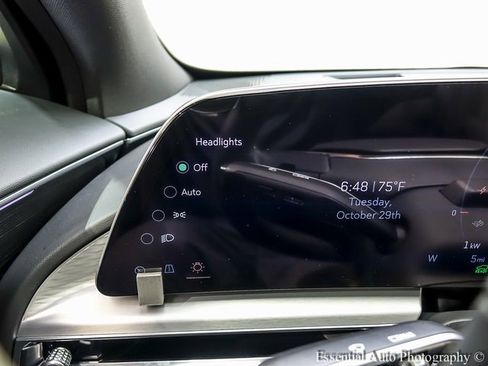 New 2025 Cadillac Lyriq Luxury w/ LPO, Floor Liner Package image 13