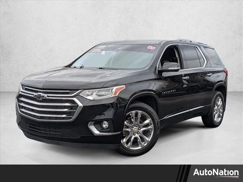 Used 2020 Chevrolet Traverse High Country image 1
