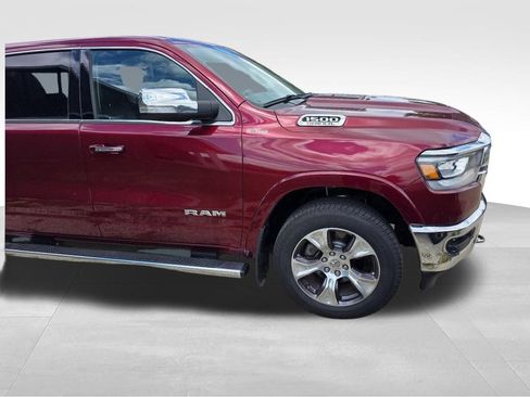 Used 2019 RAM 1500 Laramie AWD/4WD image 4