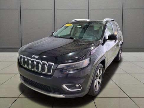 Used 2019 Jeep Cherokee Limited image 17