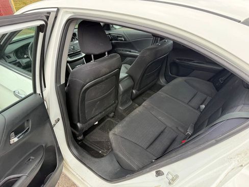 Used 2013 Honda Accord Sport image 5