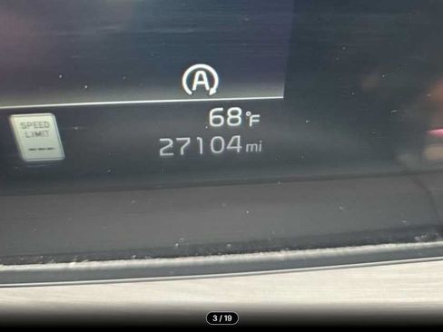 Used 2024 Kia Telluride EX X-Line AWD/4WD image 3