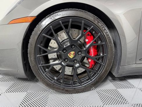 Certified 2024 Porsche 911 Carrera GTS RWD image 15