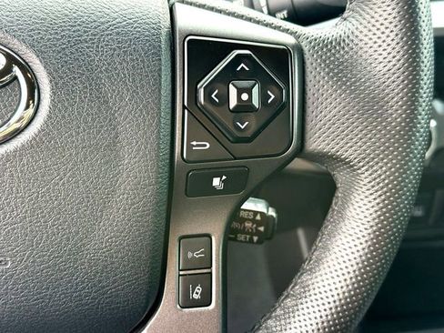 Used 2023 Toyota Tacoma TRD Off-Road image 12