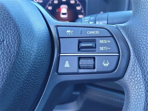 Used 2025 Honda Accord LX image 18