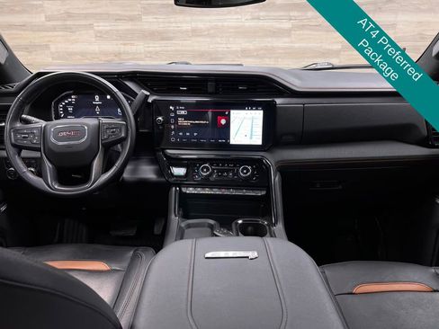 Used 2024 GMC Sierra 2500 AT4 w/ AT4 Preferred Package image 2