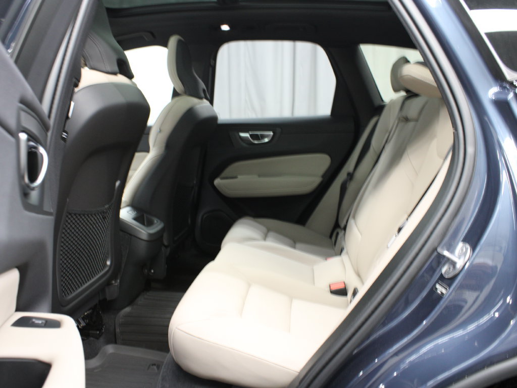 Used 2026 Volvo XC60 B5 Plus w/ Protection Package Premier AWD/4WD image 16