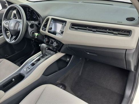 Used 2020 Honda HR-V LX image 20