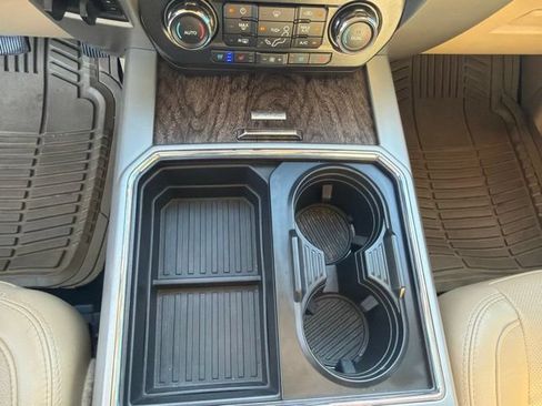 Used 2018 Ford F350 Lariat w/ Lariat Ultimate Package AWD/4WD image 17