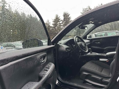 Used 2023 Honda HR-V Sport image 20