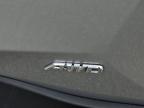 Certified 2021 Toyota RAV4 LE image 33