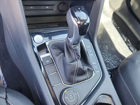 New 2026 Volkswagen Taos SE AWD/4WD image 13
