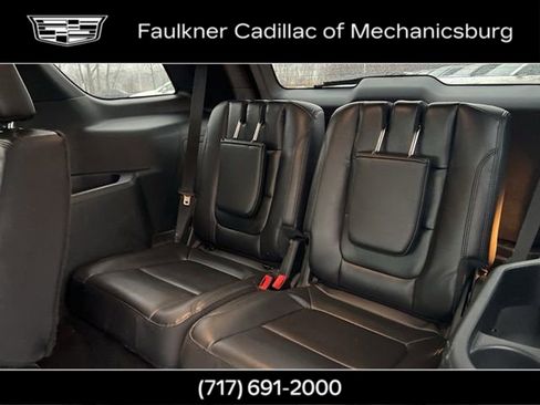 Used 2018 Ford Explorer XLT w/ Equipment Group 202A image 16