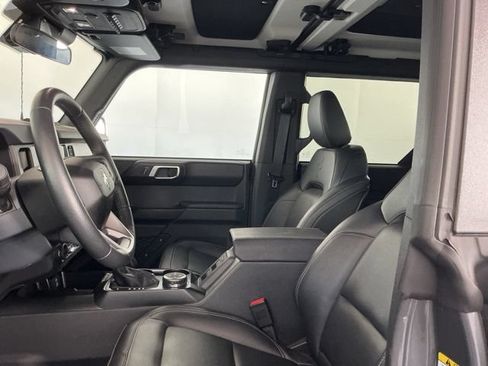 Used 2025 Ford Bronco Badlands AWD/4WD image 10