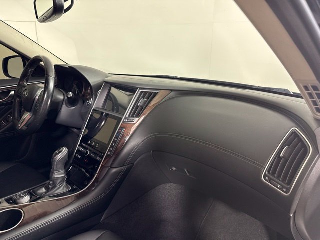 Used 2018 INFINITI Q50 Luxe w/ Essential Package (3.0T Luxe) AWD/4WD image 35