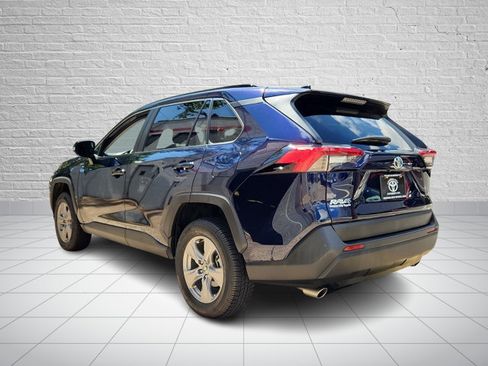 Used 2025 Toyota RAV4 XLE FWD image 4