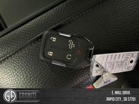 Used 2020 GMC Sierra 1500 Denali w/ Denali Ultimate Package AWD/4WD image 29