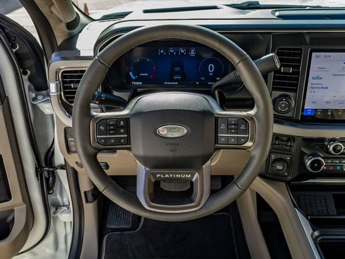 Used 2026 Ford F450 Platinum w/ Platinum Plus Package image 19