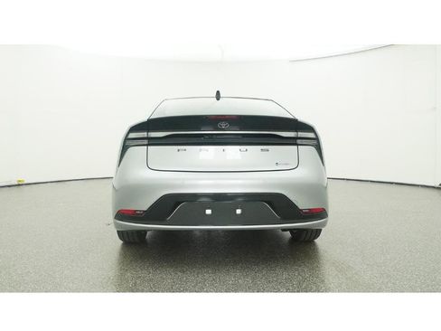 New 2026 Toyota Prius Plug-In Hybrid image 23