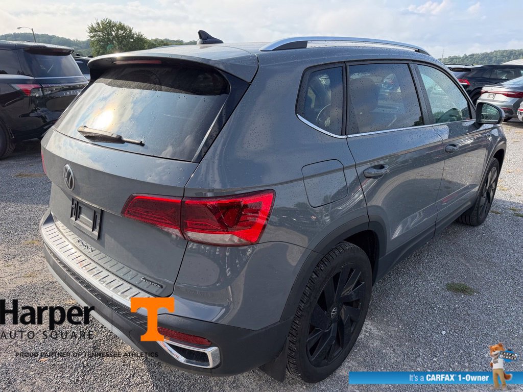 Used 2024 Volkswagen Taos SE AWD/4WD image 5